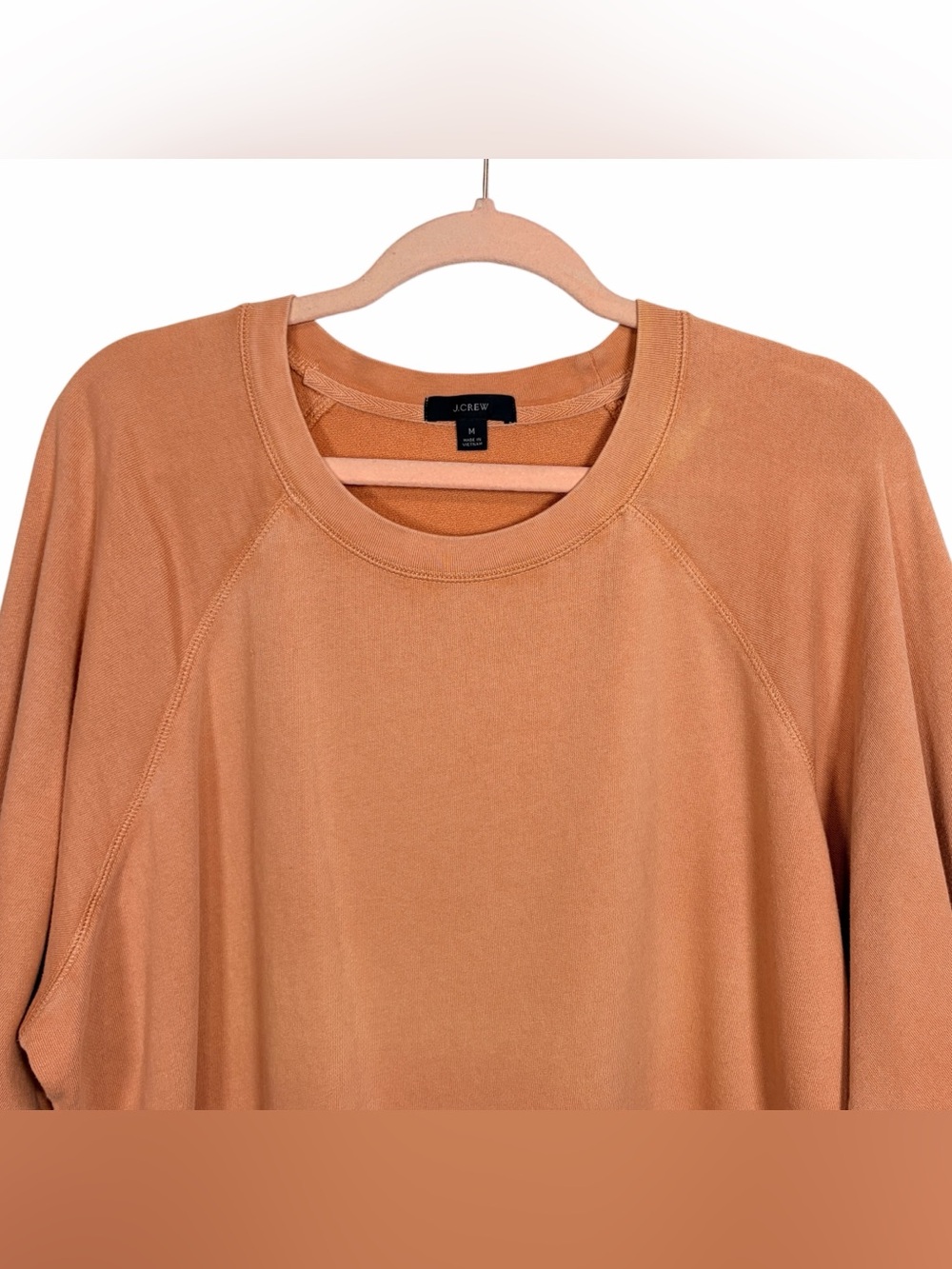 J.CREW Women’s Magic Rinse(TM) Lightweight Crewneck Sweatshirt Warm Taupe, MED - Picture 3 of 10